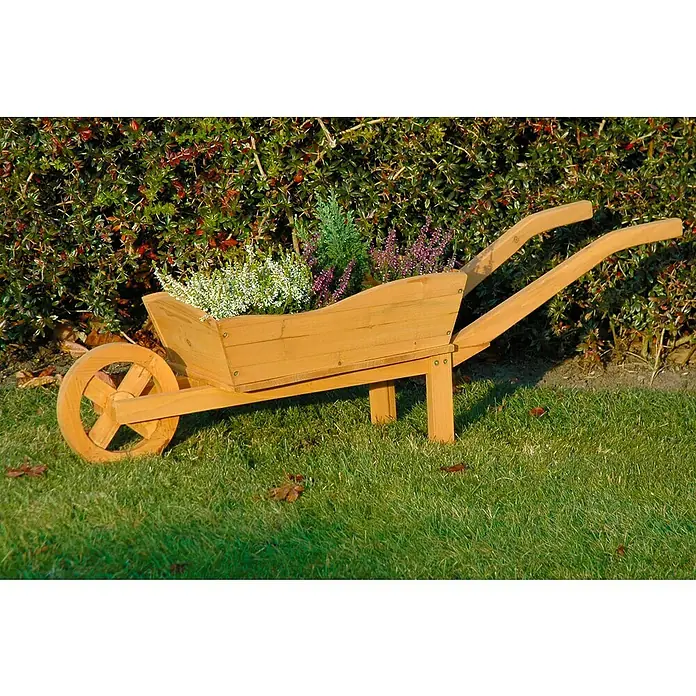 Dobar Pflanzkasten Pflanzkarre - L x B x H: 107 x 29 x 30 cm - Dekorative Holzschubkarre mit Pflanzen auf Rasen vor einem Busch. Eine charmante Gartendekoration mit rustikalem Flair.