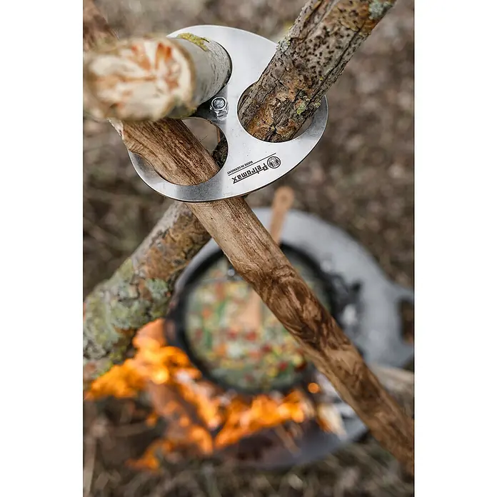 Petromax Dreibein-Ring - Durchmesser: 14,7 cm, Edelstahl - Petromax Galgenadapter zum einfachen Aufhängen von Kochutensilien über dem Lagerfeuer. Made in Germany für beste Qualität.