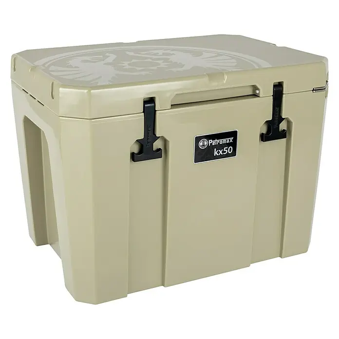 Petromax Kühlbox - Sand, 50 l, L x B x H: 68,5 x 48,5 x 50 cm - Petromax Kühlbox KX50 in Sandfarben, robust und ideal für Outdoor-Abenteuer und Camping, hält Lebensmittel und Getränke kühl.