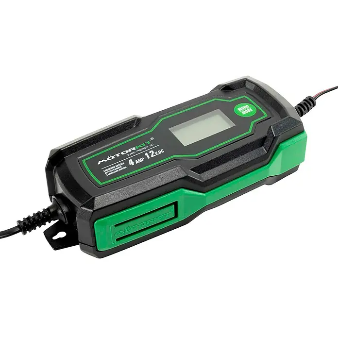 Arrancador de baterías - Capacidad: 120 Ah, 12 V - Imagen de un cargador de baterías Motorkit, 4 amp 12 voltios, ideal para cargar baterías de coche y otros acumuladores recargables.