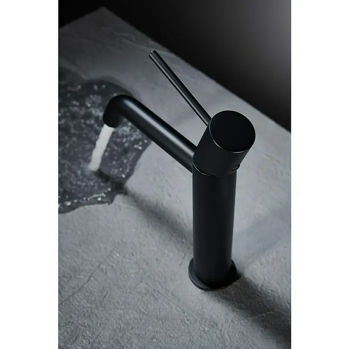 Camargue Natur Grifo de lavabo - Negro, Mate - Grifo negro mate moderno con diseño minimalista y agua que fluye suavemente, perfecto para un baño elegante.