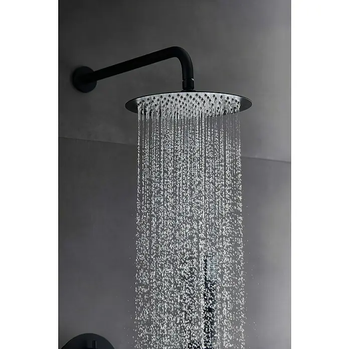 Camargue Natur Sistema de ducha empotrado - Con grifo monomando, Negro - Cabezal de ducha de lluvia negro con agua en cascada en el baño. El moderno cabezal de ducha proporciona una experiencia relajante.