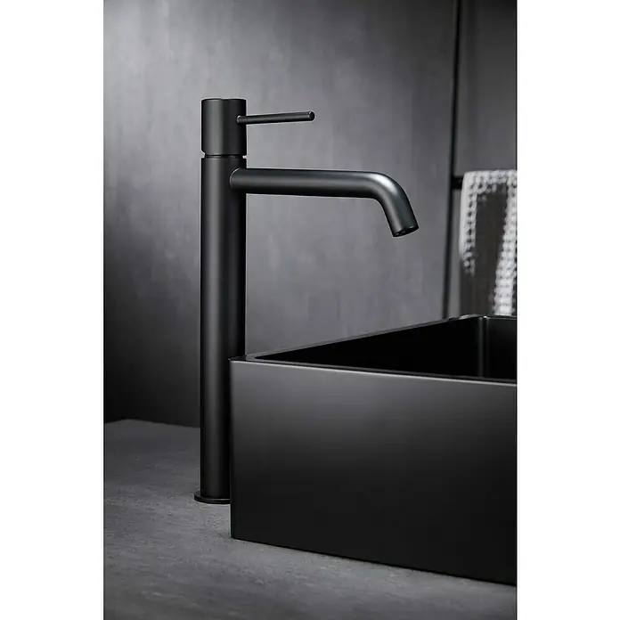 Camargue Natur Grifo de lavabo alto - Negro, Mate - Grifo y lavabo negros mate. Accesorio de baño moderno con líneas limpias para un ambiente elegante.
