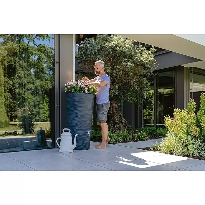 Garantia Modern Line Regenspeicher Natura 2 in 1 - 210 l, Graphite grey - Anwendungsbeispiel