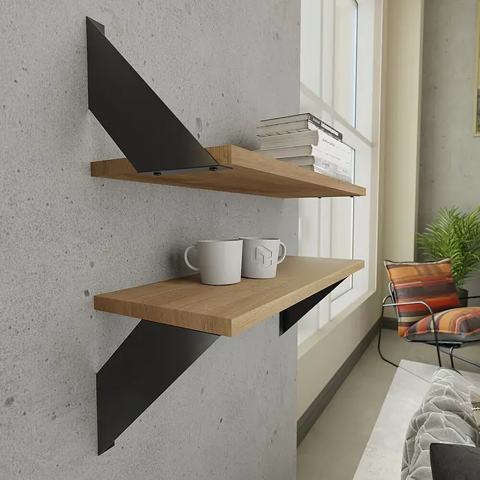 Walteco Wandkonsole Flat - L x H: 200 x 200 mm, Belastbarkeit: 15 kg, Schwarz, Stahl - Zwei moderne Holzregale mit schwarzen Metallhalterungen an einer grauen Wand mit zwei Tassen und Büchern drauf.