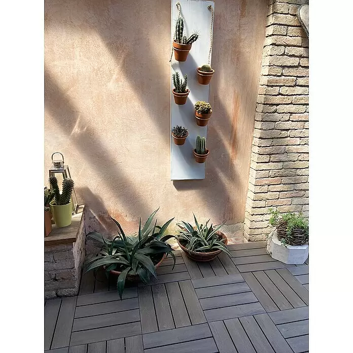 Klickfliese Snapwood - Polyethylen, 38 x 38 x 2,5 cm, Cappuccino Braun, 1 Stk. - Stimmungsaufnahme
