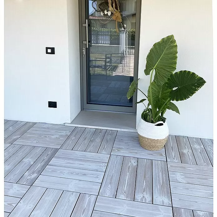 Klickfliese Smartdeck - Kiefer, 60 x 60 x 2,5 cm, Thermo White, 1 Stk. - Stimmungsaufnahme