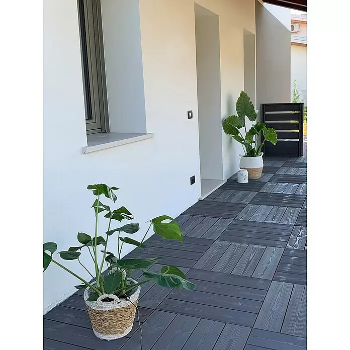 Klickfliese Smartdeck - Kiefer, 60 x 60 x 2,5 cm, Thermo Grey, 1 Stk. - Stimmungsaufnahme