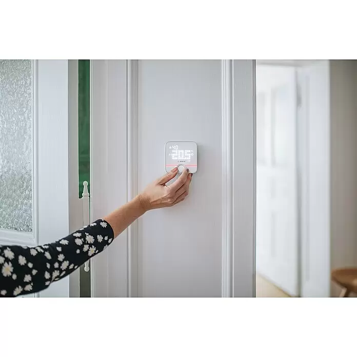 Bosch Smart Home Raumthermostat II - Weiß, Silber, L x B x H: 87 x 86 x 35 mm - Anwendungsbeispiel