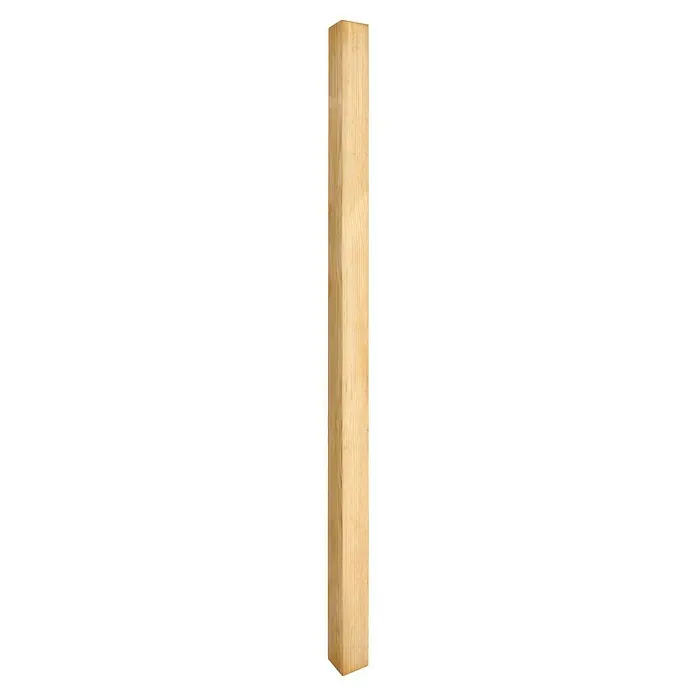 Holzpfosten - 90 x 90 x 1.800 mm, Kiefer, Kesseldruckimprägniert - Nahaufnahme eines Holzpfostens, der die natürliche Maserung und Textur des unbehandelten Holzes hervorhebt. Ideal für rustikale Projekte.