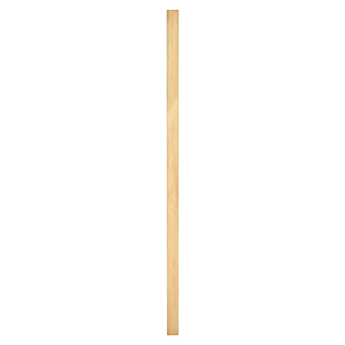 Holzpfosten - 70 x 70 x 1.800 mm, Kiefer, Kesseldruckimprägniert - Nahaufnahme einer hellen Holzoberfläche, die natürliche Maserungen und Texturen zeigt, ideal für Hintergründe oder Texturen.