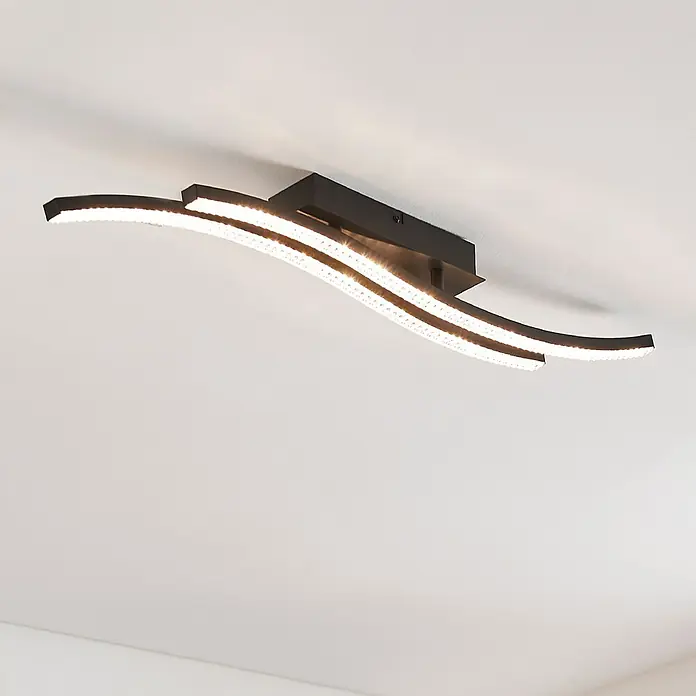 Eglo Lejias LED-Deckenleuchte - 21,5 W, B x L: 8 x 78 cm, Schwarz, Warmweiß - Moderne LED-Deckenleuchte mit geschwungenen Lichtelementen in Schwarz, ideal für stilvolle Innenräume.