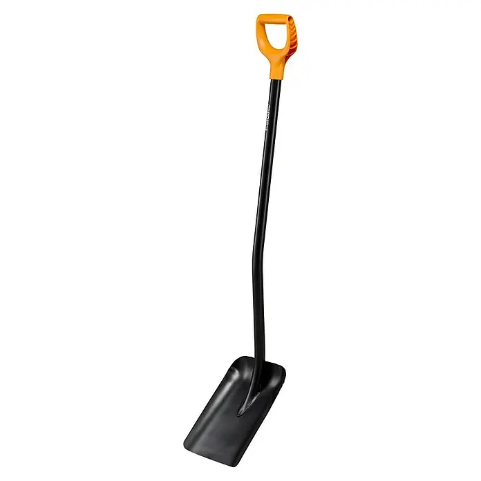 Fiskars Solid Schaufel - L x B: 126 x 23,2 cm, Scharz/Orange - Eine Schaufel mit schwarzem Blatt und Stiel sowie einem orangefarbenen Griff. Ideal für Gartenarbeit und Bauarbeiten.