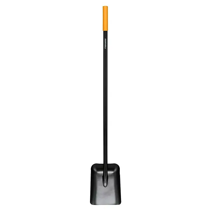 Fiskars Solid Schaufel - L x B: 146 x 23,2 cm, Schwarz/Orange - Fiskars Schaufel mit schwarzem Stiel und orangefarbenem Griff, ideal für Gartenarbeiten und zum Umgraben von Erde.
