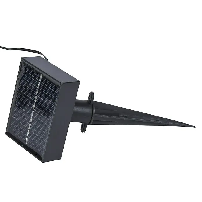 Forlight Proyector LED solar Bob - IP44 - Imagen de un panel solar con una estaca de tierra. El panel es negro y tiene una superficie lisa para una conversión eficiente de energía solar.