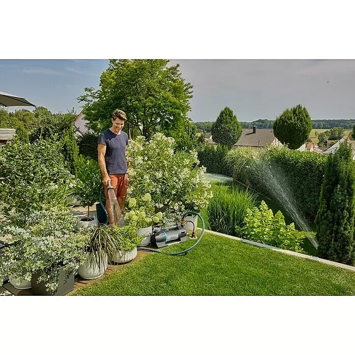 Gardena Gartenpumpe 6500 SilentComfort - 1.300 W, Max. Fördermenge: 6.500 l/h - Anwendungsbeispiel