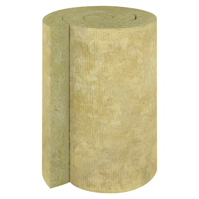 Rockwool Steinwolle Klemmrock 035 - Stärke: 200 mm, Wärmeleitfähigkeit: 0,035 W/(mK) - Nahaufnahme einer Rolle Steinwolle-Rohrisolierung, die für Wärme- und Schalldämmung in Rohrleitungen verwendet wird.
