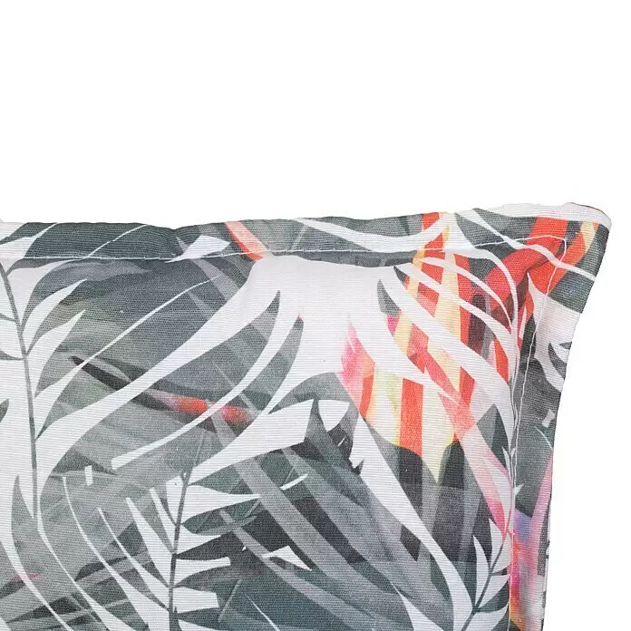 beo Gartenmöbel-Auflage Tamky - Niederlehner, 6 Stk., L x B x H: 98 x 46 x 8 cm, Baumwolle, Polyester, Rosa/Blau - Nahaufnahme eines Kissens mit lebhaftem tropischem Blatt- und Blumenmuster in Grün-, Orange- und Rosatönen.