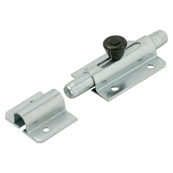 Stabilit Schieberiegel - L x B: 80 x 36 mm, Stahl - Nahaufnahme eines Türriegels aus Metall mit schwarzem Drehknopf und dazugehöriger Öse für die Türbefestigung.