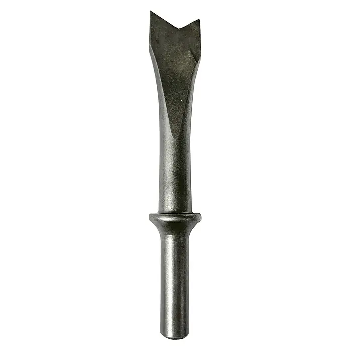 Cincel plano biselado - Largo del soporte: 20 mm, Diámetro boquilla: 10 mm - Vista detallada de un punzón de remaches con una cabeza ancha en forma de cuña y un eje cilíndrico. Una herramienta manual robusta de metal.