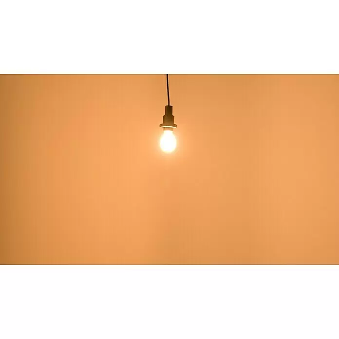 Osram LED-Lampe Glühlampenform E27 klar - E27, Nicht Dimmbar, Warmweiß, 806 lm, 6,5 W - Stimmungsaufnahme