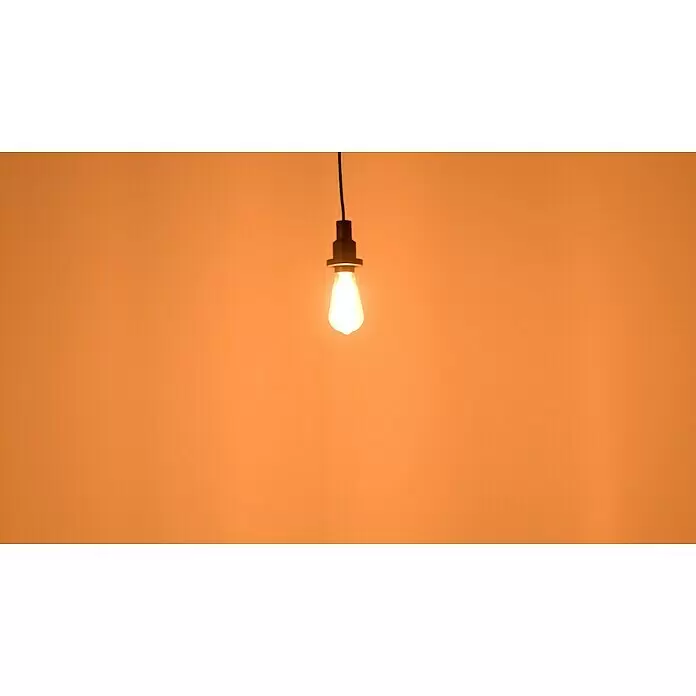 Osram LED-Lampe Vintage Edition 1906 Birnenform E27 - E27, Dimmbar, Warmweiß, 470 lm, 5,9 W, Gold - Stimmungsaufnahme