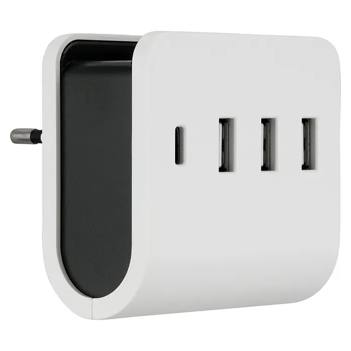 REV USB-Ladegerät Quad - 4-fach, Weiß, USB-A-Buchse, USB C-Kupplung - Das Bild zeigt einen weißen USB-Steckdosenadapter mit einem Typ-C-Anschluss und drei USB-A-Anschlüssen vor schwarzem Hintergrund.
