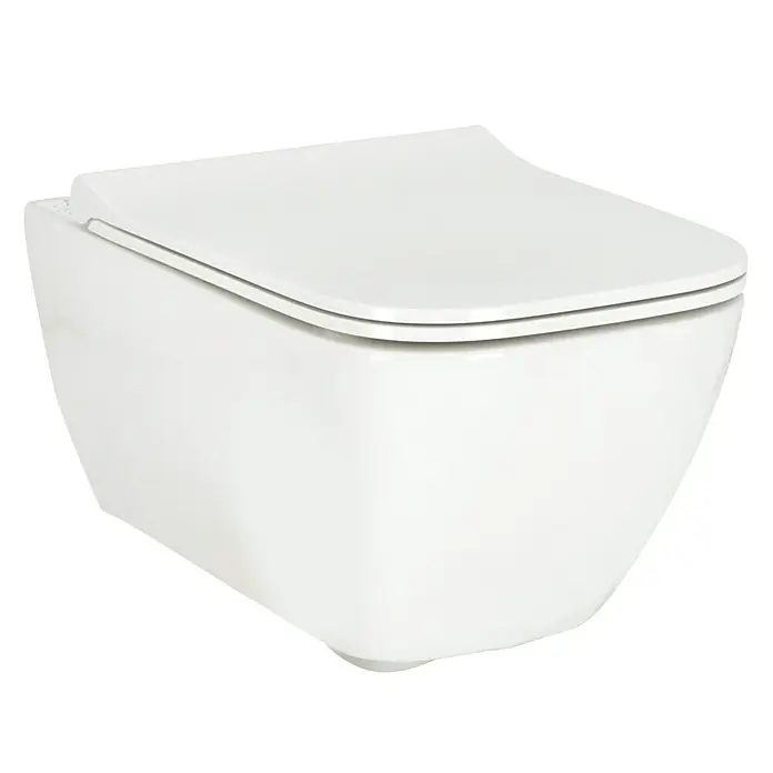 Geberit Smyle Square Wand-WC-Set - Spülrandlos, Ohne Spezialglasur, Spülform: Tief, WC Abgang: Waagerecht, Weiß - Nahaufnahme einer weißen, wandhängenden Toilette mit geschlossenem Deckel, die ein modernes und minimalistisches Design aufweist.