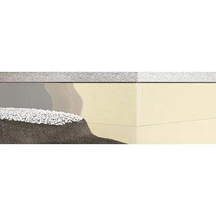 Ursa Hartschaumplatte XPS D N-III-L125 cm x 60 cm x 80 mm, 3,75 m² - Bild einer Gebäudeisolierung mit Dämmplatten, die mit Kügelchen und dunklem Material bedeckt sind.