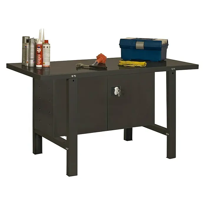 Simonrack Simonwork Banco de trabajo BT6L Cabinet Metal - L x An: 73 x 180 cm, Altura de trabajo: 83 cm, Carga soportada: 600 kg, Antracita - Banco de trabajo con almacenamiento: Un banco de trabajo robusto con armario para guardar herramientas y materiales.