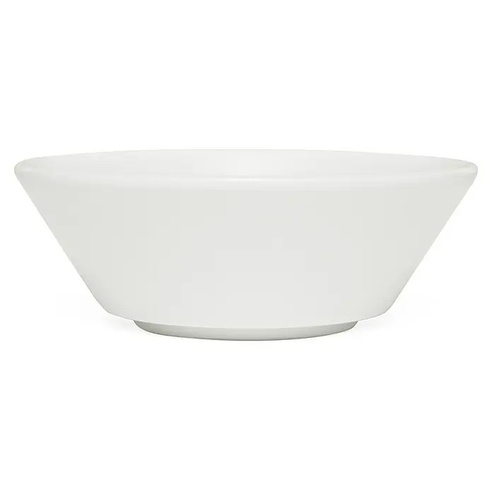 Weber Schüssel Porzellan - Keramik, Ø x H: 14 x 5 cm - Aufnahme einer einfachen, weißen Schale, ideal für Müsli, Suppen oder Salate, die ihre schlichte Eleganz hervorhebt.
