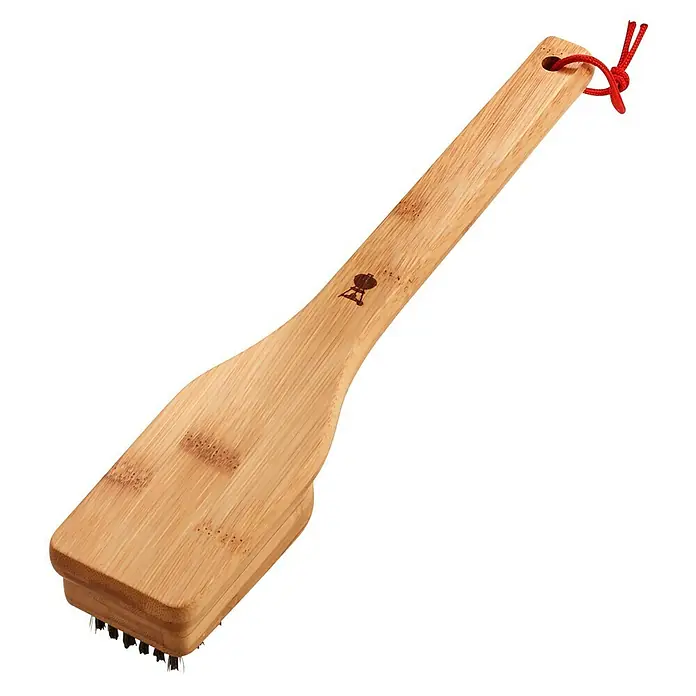 Weber Grillbürste - Länge: 30 cm - Grillbürste mit Holzgriff und roter Schlaufe zum Aufhängen. Ideal zum Reinigen von Grillrosten.
