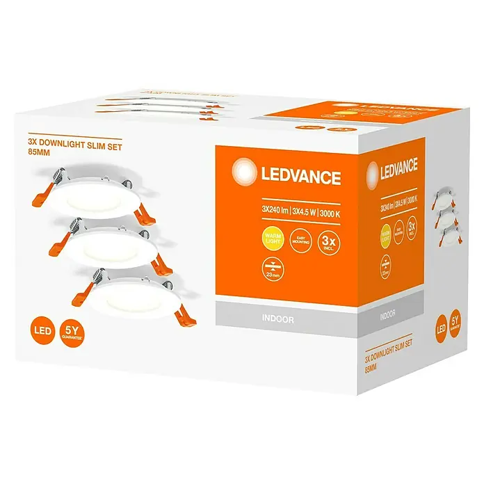 Ledvance LED-Einbauleuchten-Set rund - 4,5 W, Ø x H: 8,5 x 2,3 cm, Weiß, Warmweiß - Nahaufnahme einer Verpackung mit 3 LEDVANCE LED-Downlights, schlankes Design, 85 mm Durchmesser, ideal für die Innenbeleuchtung.
