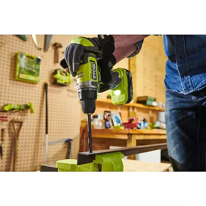 Ryobi ONE+ Akku-Schlagbohrschrauber RPD18-0 - 18 V, Ohne Akku, 52 Nm - Anwendungsbeispiel