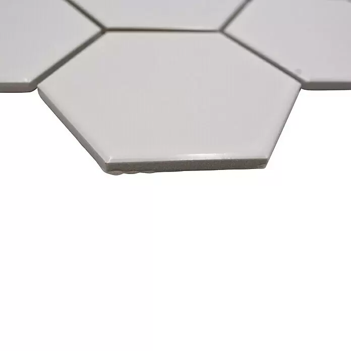 Mosaikfliese Hexagon Uni HX 100 - 25,6 x 29,55 cm, Weiß, Glänzend - Glänzende weiße sechseckige Keramikfliesen.