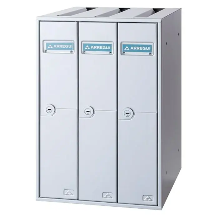 Arregui Libro Buzón de pared V114 - L x An x Al: 35,5 x 30 x 40 cm, Plata perla, Acero - Buzón Arregui triple de acero robusto, ideal para complejos de apartamentos y oficinas. Los compartimentos son bloqueables.