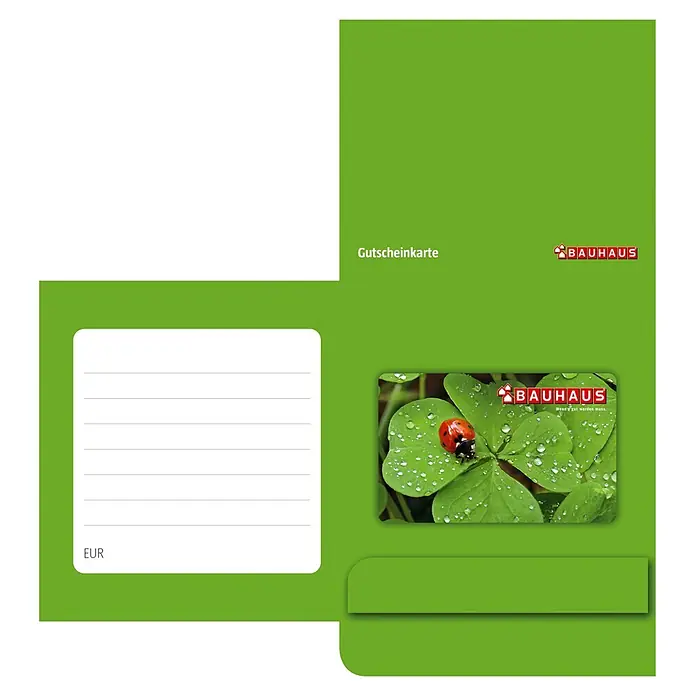 Gutscheinkarte - Per Postversand, Individueller Betrag, Kleeblatt - Ein Gutschein von BAUHAUS mit einem vierblättrigen Kleeblatt und einem Marienkäfer, ideal zum Verschenken für Heimwerker und Gartenliebhaber.