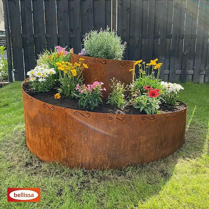 Bellissa Kräuterspirale Corten - 130 x 140 x 80 cm - Mehrstufiger Pflanzkasten aus Cortenstahl mit dekorativen Pflanzen für den Garten.