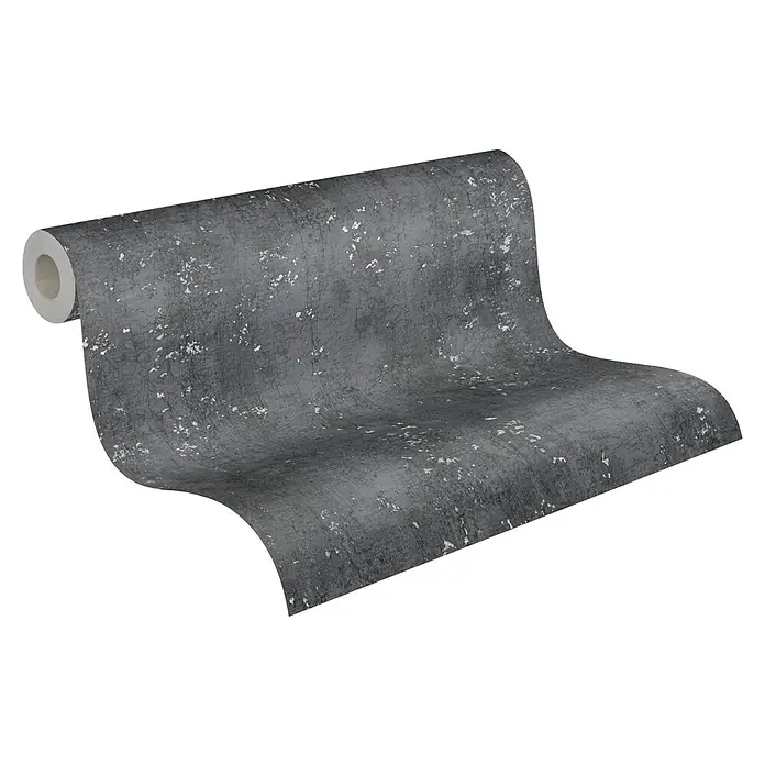 A.S. Création Titanium 3 Vliestapete I - Schwarz, Betonoptik, 10,05 x 0,53 m - Eine Rolle graue Tapete mit abstraktem Muster, die ausgerollt auf einem schwarzen Hintergrund liegt. Das Muster verleiht der Tapete eine interessante Textur.