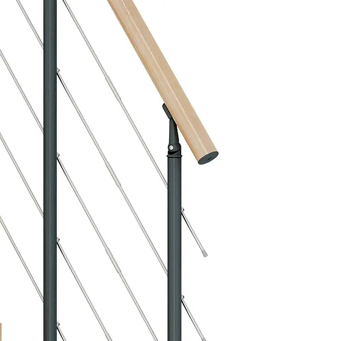Dolle Mittelholmtreppe Basel - Breite: 64 mm, Anthrazitgrau, Variabel, Farbe Stufen: Buche Natur, Geschosshöhe: 258 cm - 315 cm - Nahaufnahme einer Treppe mit Geländer aus Holz und Stahlseilen, die modernes Design und Sicherheit vereint.