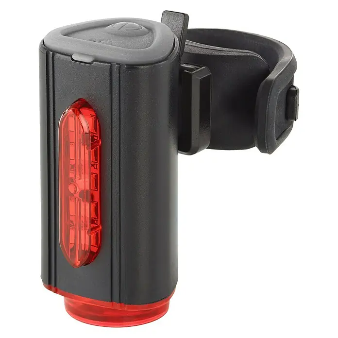 Fischer LED-Rücklicht Twin - Leuchtdauer: 4 h - Nahaufnahme einer Fahrradrückleuchte mit Halterung, die für bessere Sichtbarkeit und Sicherheit im Straßenverkehr sorgt.