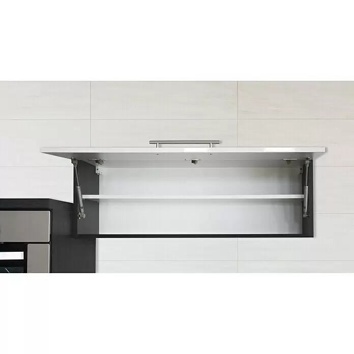 Respekta Premium Cocina de isla Amanda - Ancho: 310 cm, Roble/Negro, Con electrodomésticos - Armario de pared blanco brillante abierto con cuerpo oscuro, tirador plateado y dos amortiguadores de gas que sujetan la puerta.