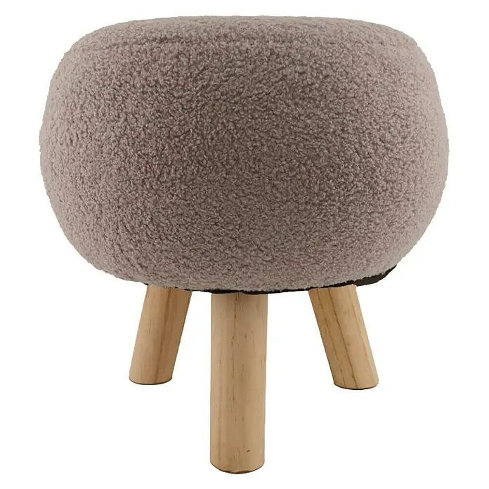 Hocker Muri - Ø x H: 35 x 37 cm, Grau - Ein stilvoller, runder Hocker mit weichem, grauem Bezug und drei hellen Holzbeinen, der jedem Raum Wärme verleiht.