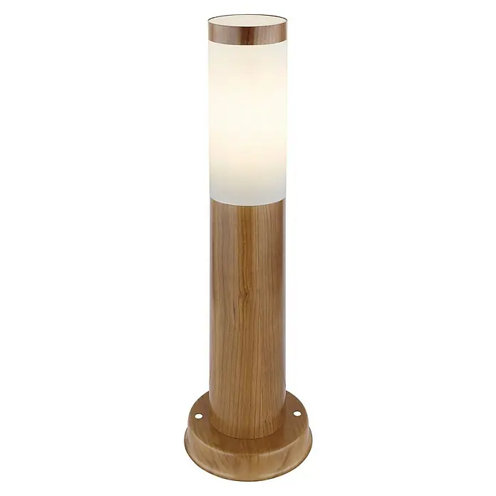 Globo Boston Sobremuro exterior - 60 W, Color del marco: Marrón, Sin bombillas - Una lámpara de pie con pantalla cilíndrica y base de madera clara. La luz es suave y difusa.