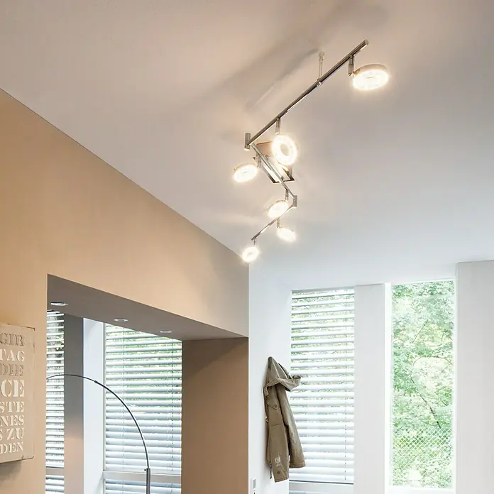 Paul Neuhaus LED-Deckenleuchte - 36 W, L x B x H: 177 x 127,5 x 22 cm, Silber, Warmweiß - Moderne Deckenleuchte mit sechs verstellbaren Strahlern, die ein helles und vielseitiges Licht in einem modernen Raum bietet.