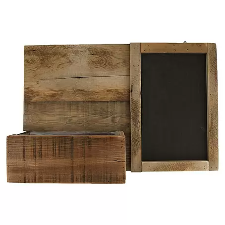 Kreidetafel mit Korb