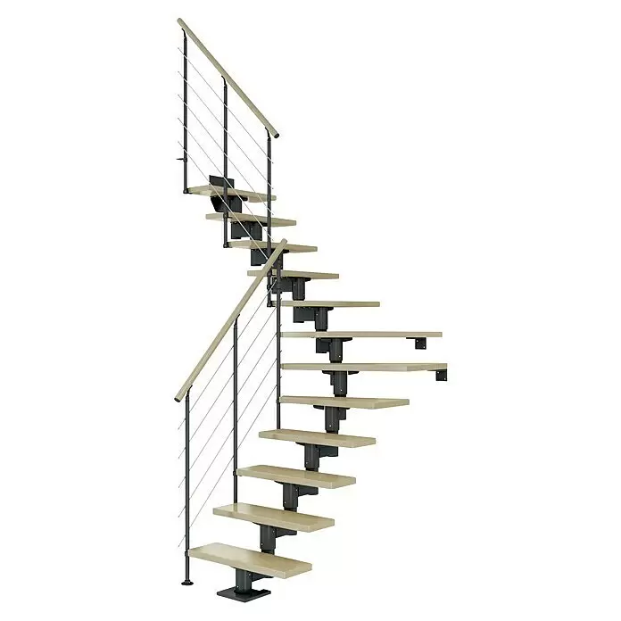 Dolle Mittelholmtreppe Cork - Breite: 75 cm, Anthrazitgrau, 1/4-gewendelt, Farbe Stufen: Ahorn Natur, Geschosshöhe: 278 cm - 337 cm, Edelstahlgeländer - Moderne gebogene Treppe mit hellen Holzstufen, dunklem Metallrahmen, Stahlseilgeländer und Holzhandlauf.