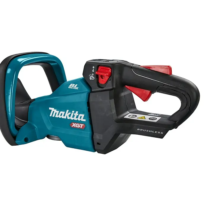 Makita XGT 40V max. Akku-Heckenschere UH004GZ - 40 V, Li-Ionen, Ohne Akku, Schnittlänge: 600 mm - Makita Akku-Heckenschere mit blau-schwarzem Gehäuse und roten Akzenten für präzise Gartenarbeit.
