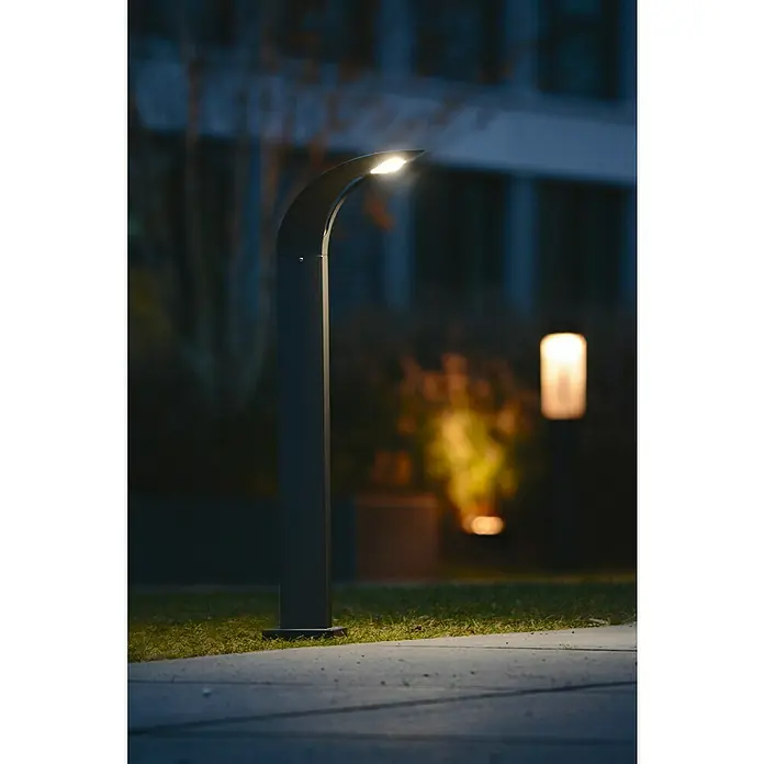 Lutec Sobremuro exterior Anda - 18 W, Blanco neutro, 26,4 x 26,4 x 80 cm, Con bombillas - Moderna lámpara de exterior con un diseño elegante, que ilumina con estilo el jardín o la entrada. Proporciona una luz agradable para el exterior.
