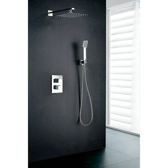 Imex Sistema de ducha empotrado Cies - Con grifo termostático, Cromo - Elegante diseño de baño con una moderna ducha de lluvia y ducha de mano en una pared oscura. Los accesorios cromados añaden un toque de lujo.